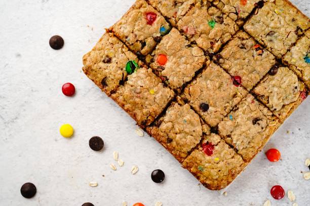 chocolate chip cookie bars