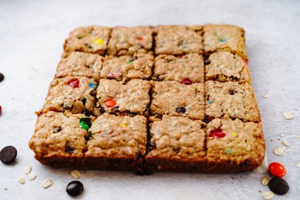 chocolate chip cookie bars