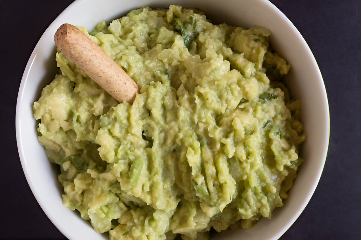 4 Ingredient Guacamole Recipe