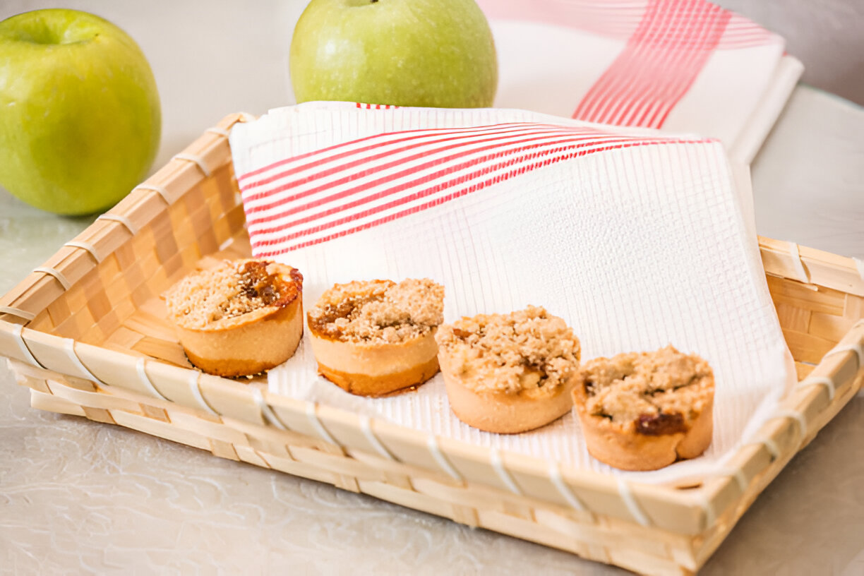 Cheesy Apple Bites