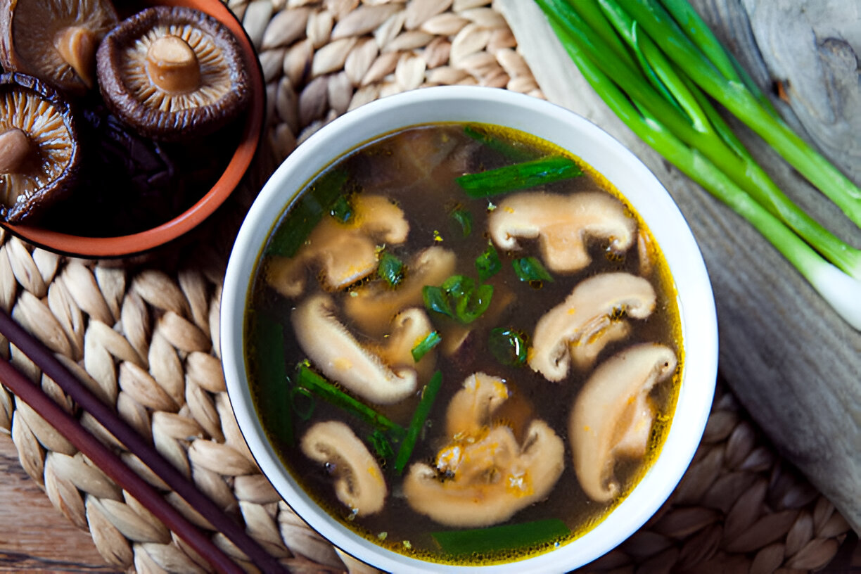Instant Pot Mushroom Broth