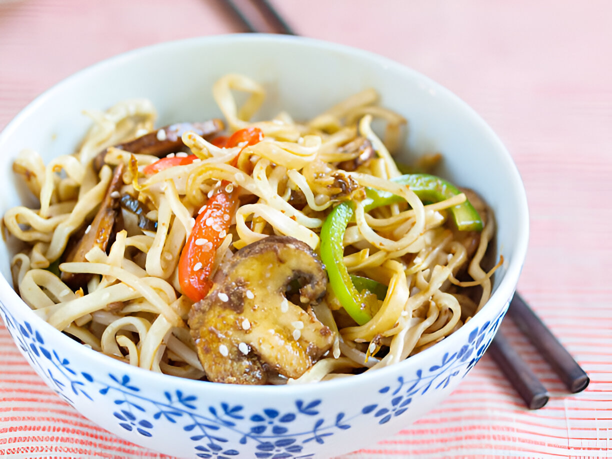 Instant Pot Mushroom and Soba Noodle Stir-Fry