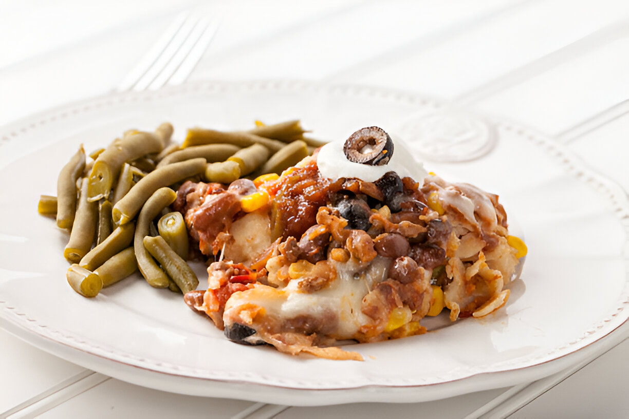 cheesy white bean tomato bake