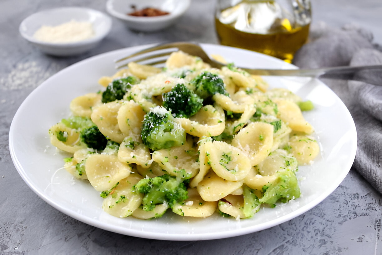 pasta with broccoli